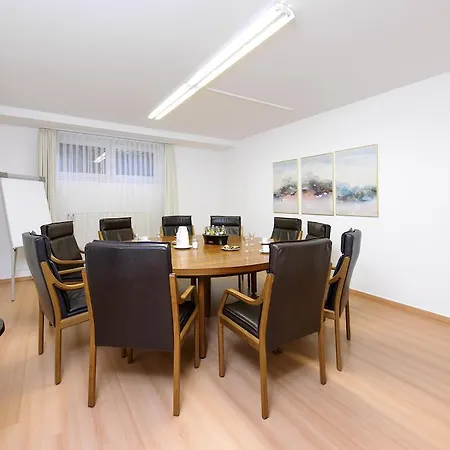 Otel Zur Prinzenbruecke