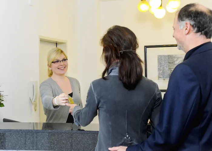 Zur Prinzenbruecke Отель