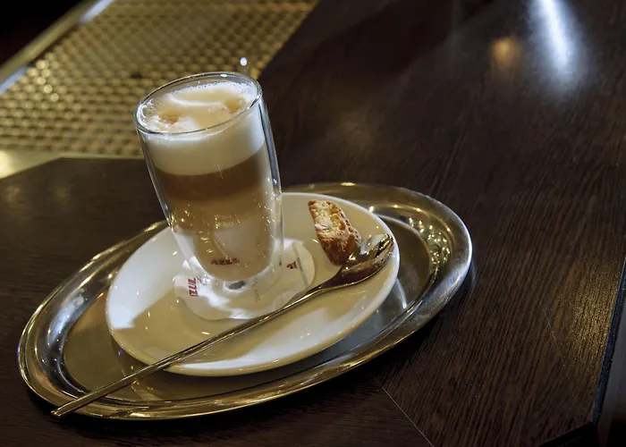 Zur Prinzenbruecke فندق 3*